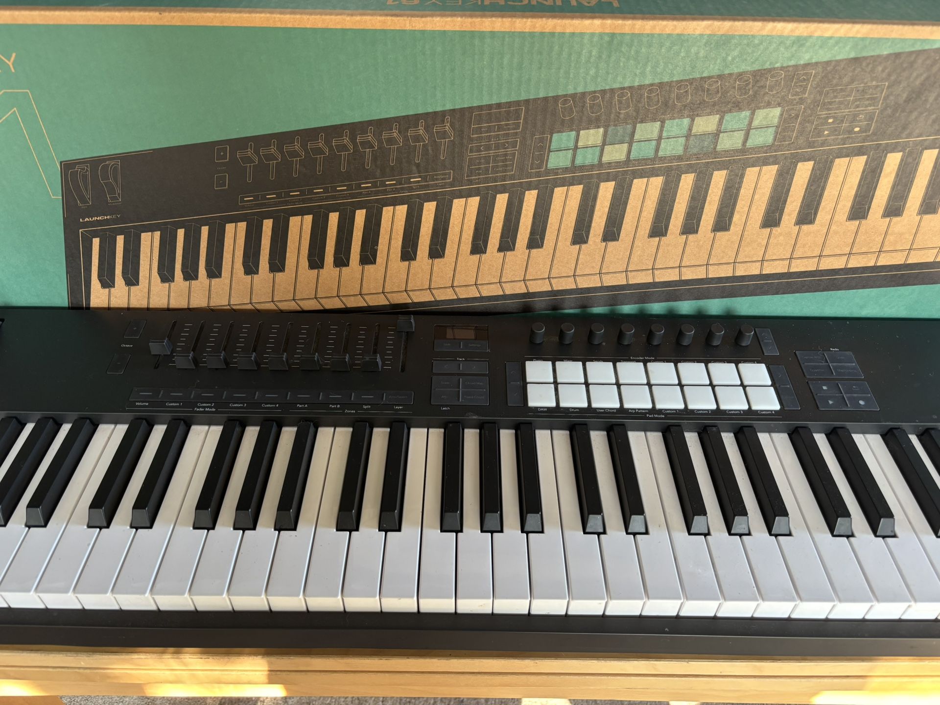 Novation launchkey 61 mk4