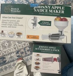 Johnny Apple Sauce Maker Model 250
