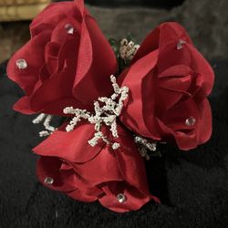 Hand Made Boutonnière And  Corsage  Made To Order