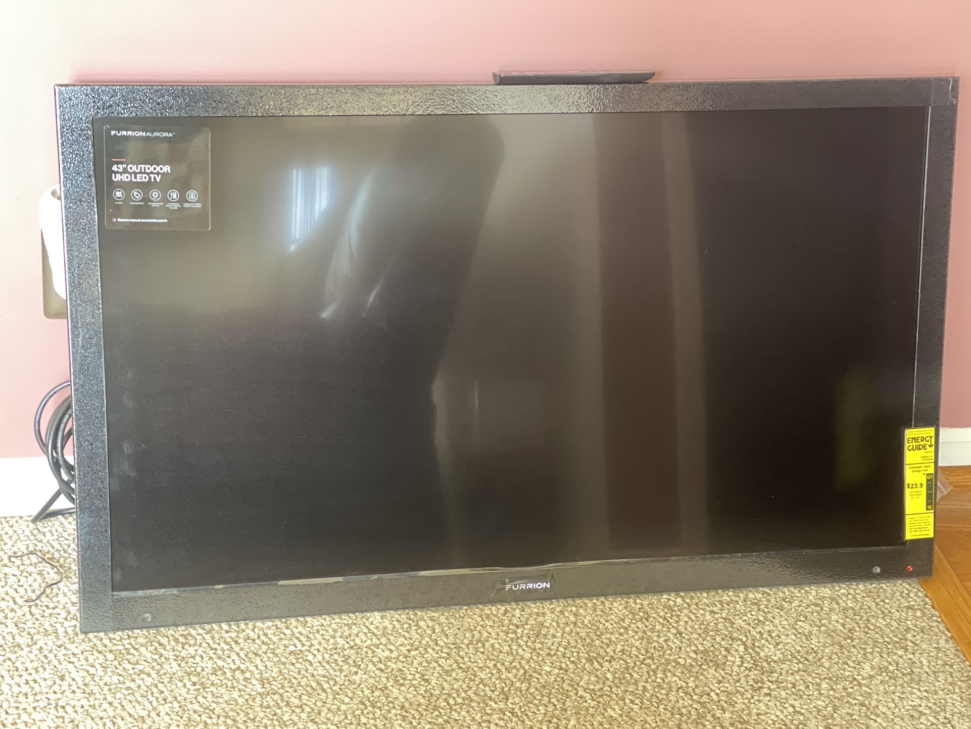 43 OUTDOOR UHD LED TV