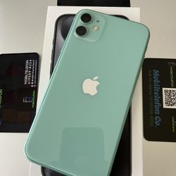 Iphone 11 64GB ANY CARRIER UNLOCKED GREEN