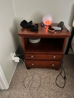 Free night stand bed side stand