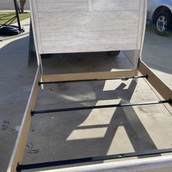 Queen White Slay Bed