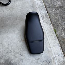 Stock Honda Grom Seat