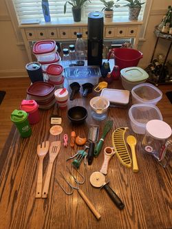 Nike Water Bottles Smart Shake Bottles SIC Tumbler Soda Stream Rubbermaid Containers Glad Container Dispenser Cooling Tools 