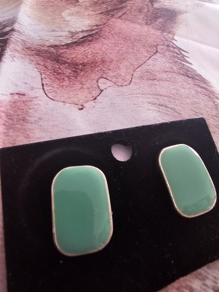 $15.00 - 1970's/1980's Clip Earrings, Gorgeous Teal Green!