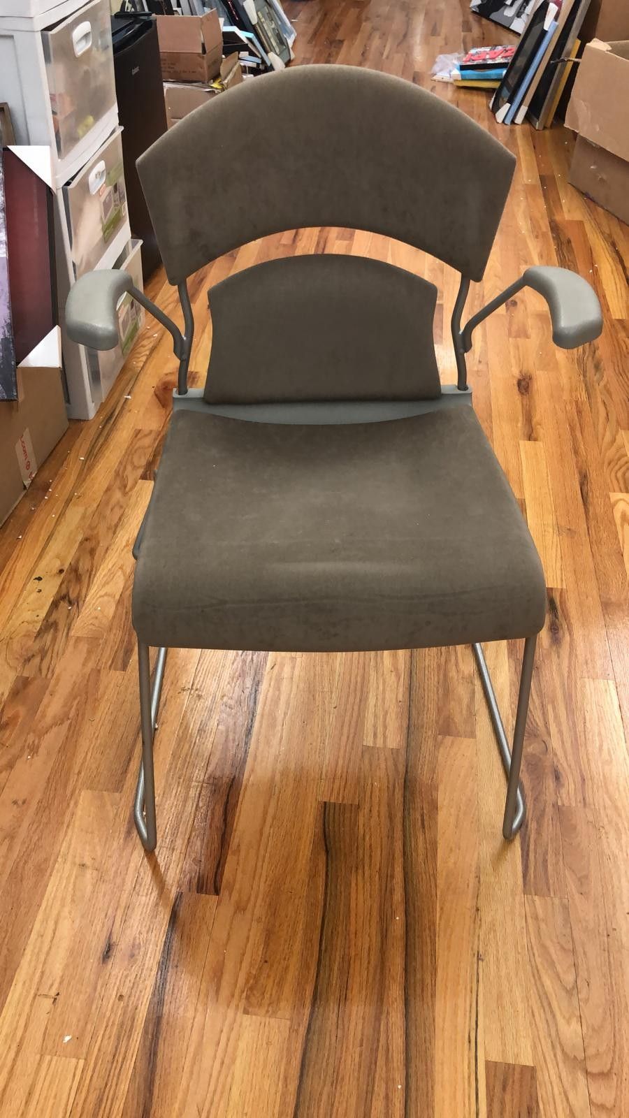 Office chairs, great condition, 16pcs free