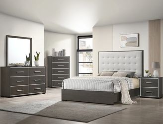 New 5 Piece Tufted Bedroom Set With Padded Headboard.  Free Delivery!