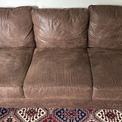 Sofa/ Couch