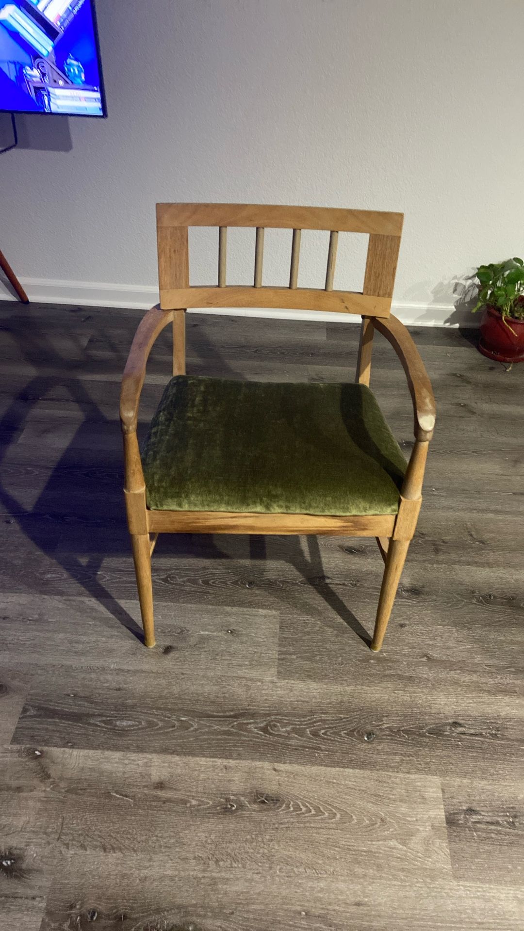 Accent Chair