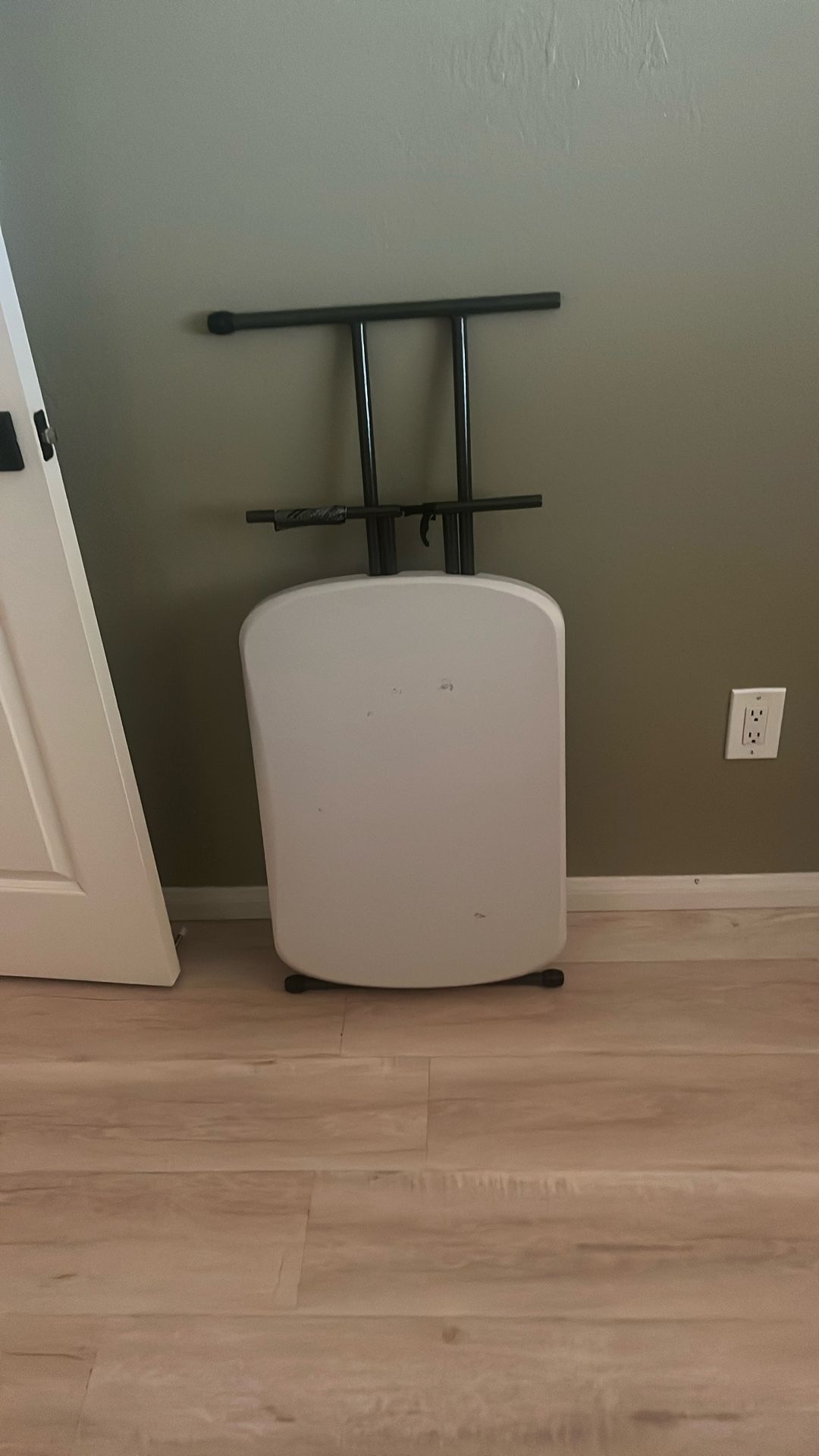Folding Adjustable Table