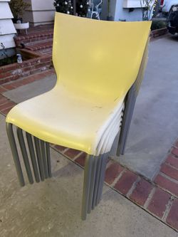 Free Chairs. Set Of 6.