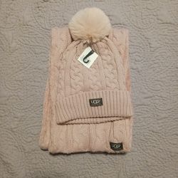Uggs Hat And Scarf Set 