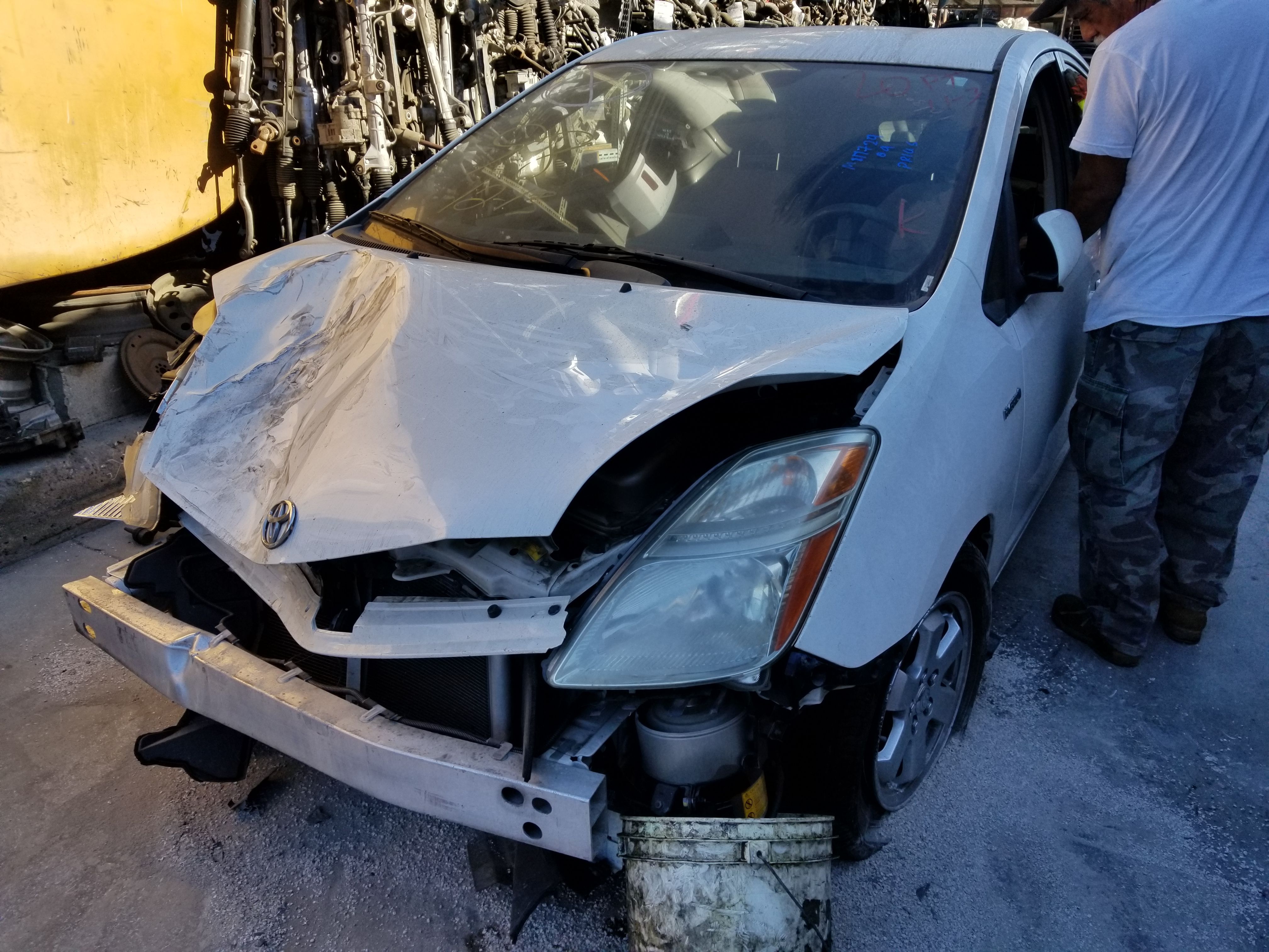 Parting out 09 Toyota prius