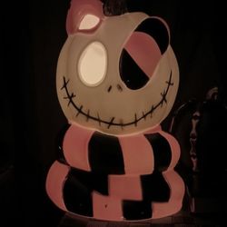 Jack skellington lamp