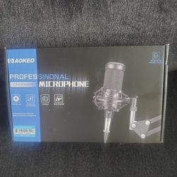 Microphone