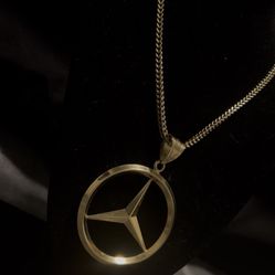 Brand new 10k gold 20inch franco chain 9g 14k 2 1/2inch custom mercedes pendant 6.4g all real ..