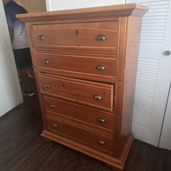 Bedroom Set With Matress Everything Just For 200