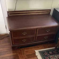 2 piece chest of drawers 