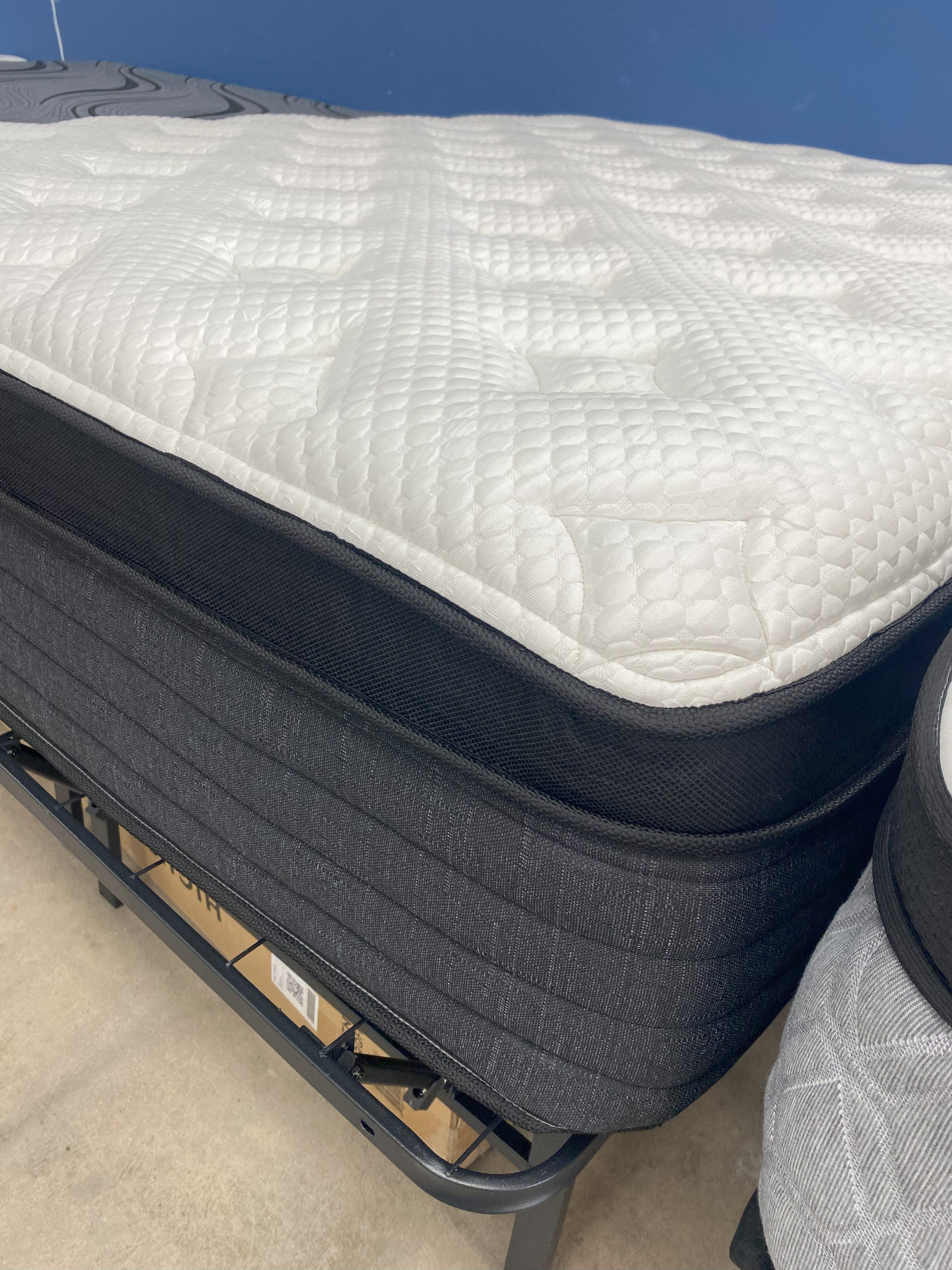 New Queen Mattresses! ALL STYLES MUST GO ASAP!