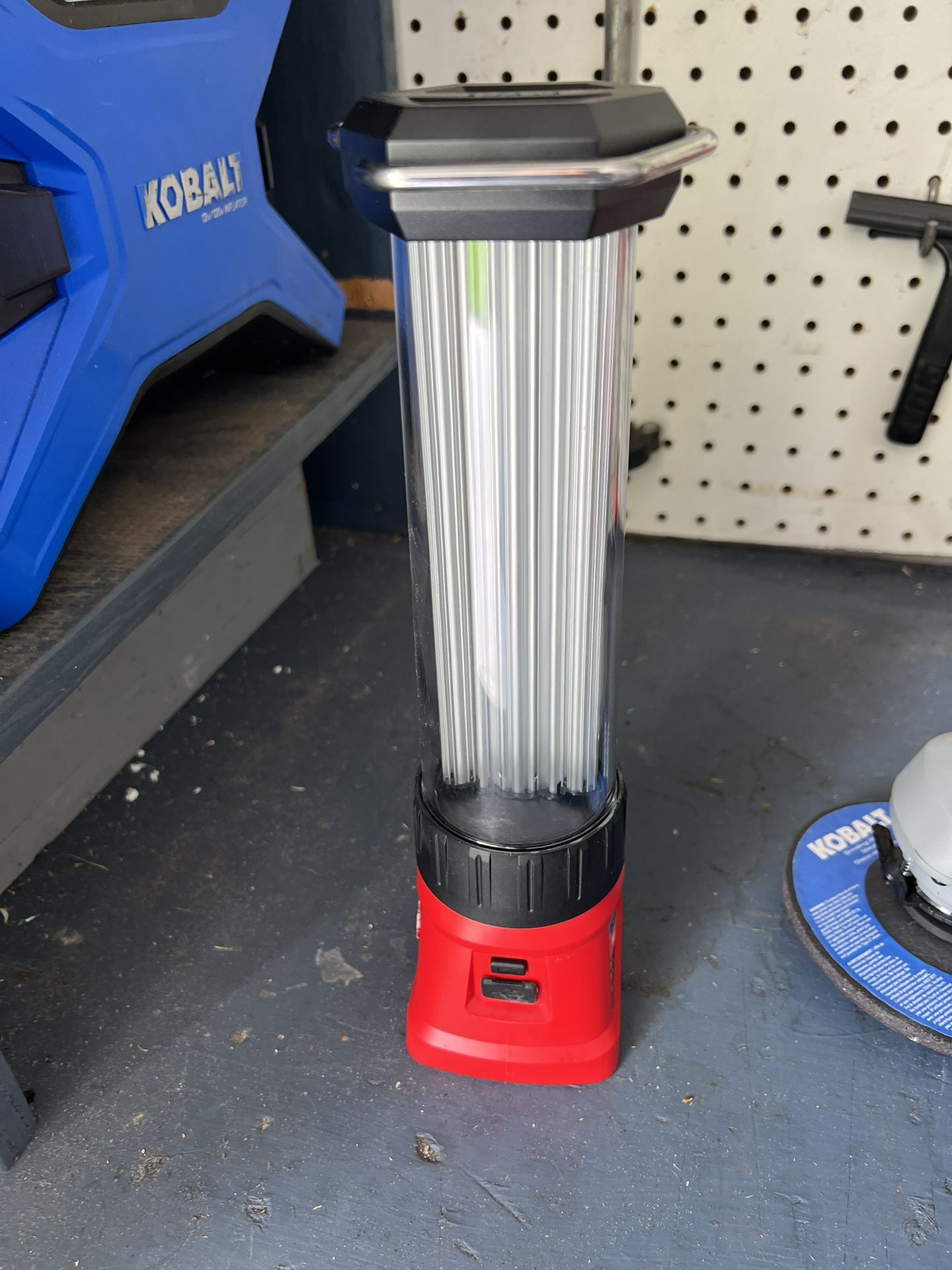 MILWAUKEE 18v TROUBLE LIGHT (Tool Only)