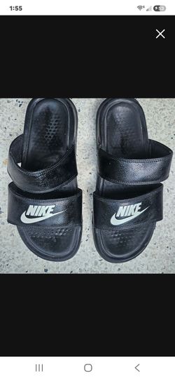 Nike slippers