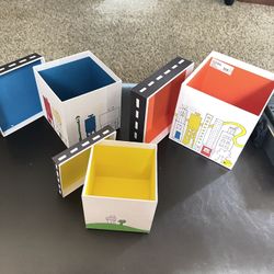 Stackable Cube With Lids