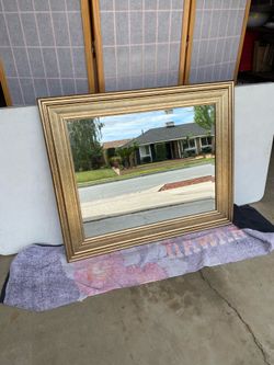 Beautiful 36”x 30” Gold Decor Vinyl  Frame Beveled Glass Mirror