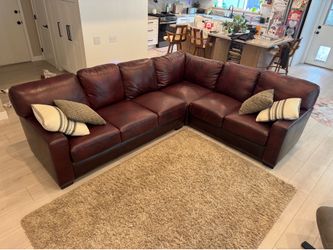 L Shaped Leather Coach - great condition