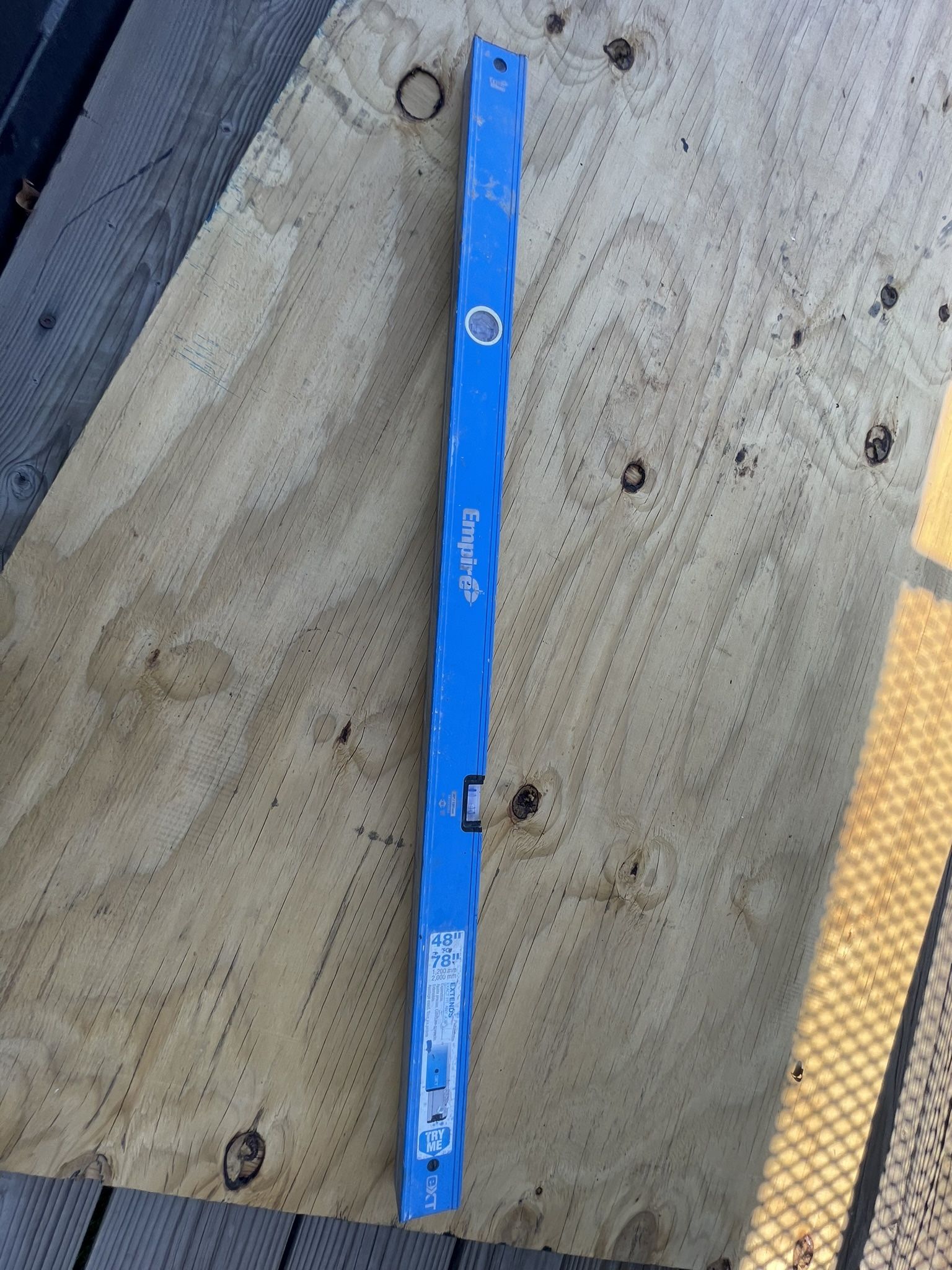 Large Extendable Level