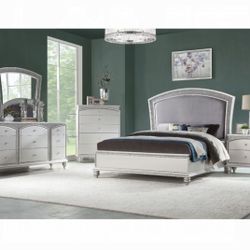 Queen Bedroom Set 