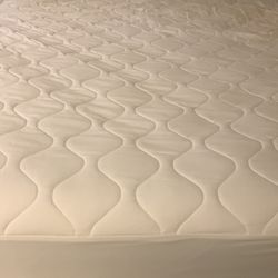 King Bed with Matress