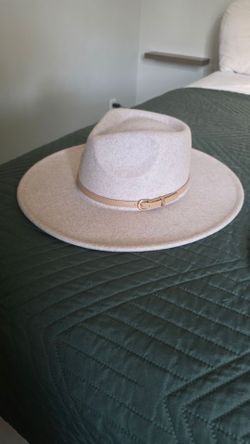 Wide Brim Felt Rancher Hat