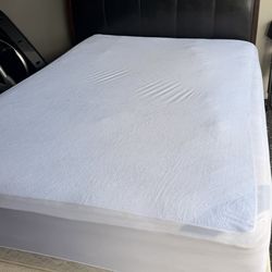 Queen Headboard and Frame