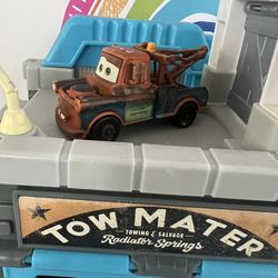 DISNEY PIXAR TOW MATER DIECAST TRUCK