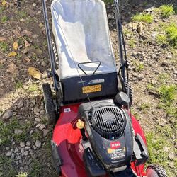 EXELENTES   CONDICIONES CORRE EXELENTE