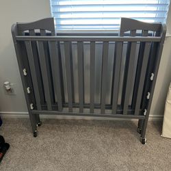 Refurbished Mini Crib