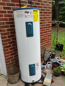 RUUD 50-Gallon Electric Water Heater – Working Parts / Parts or Scrap