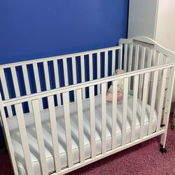 Baby Crib 