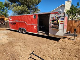 28ft box enclosed cargo trailer car hauler