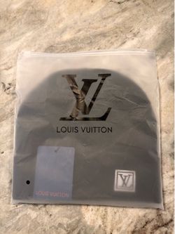 * Luxury Black Skull Cap | Soft Knit Winter Hat