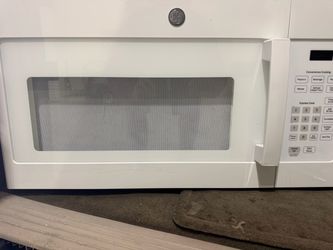 GE Over-the-Range Microwave White