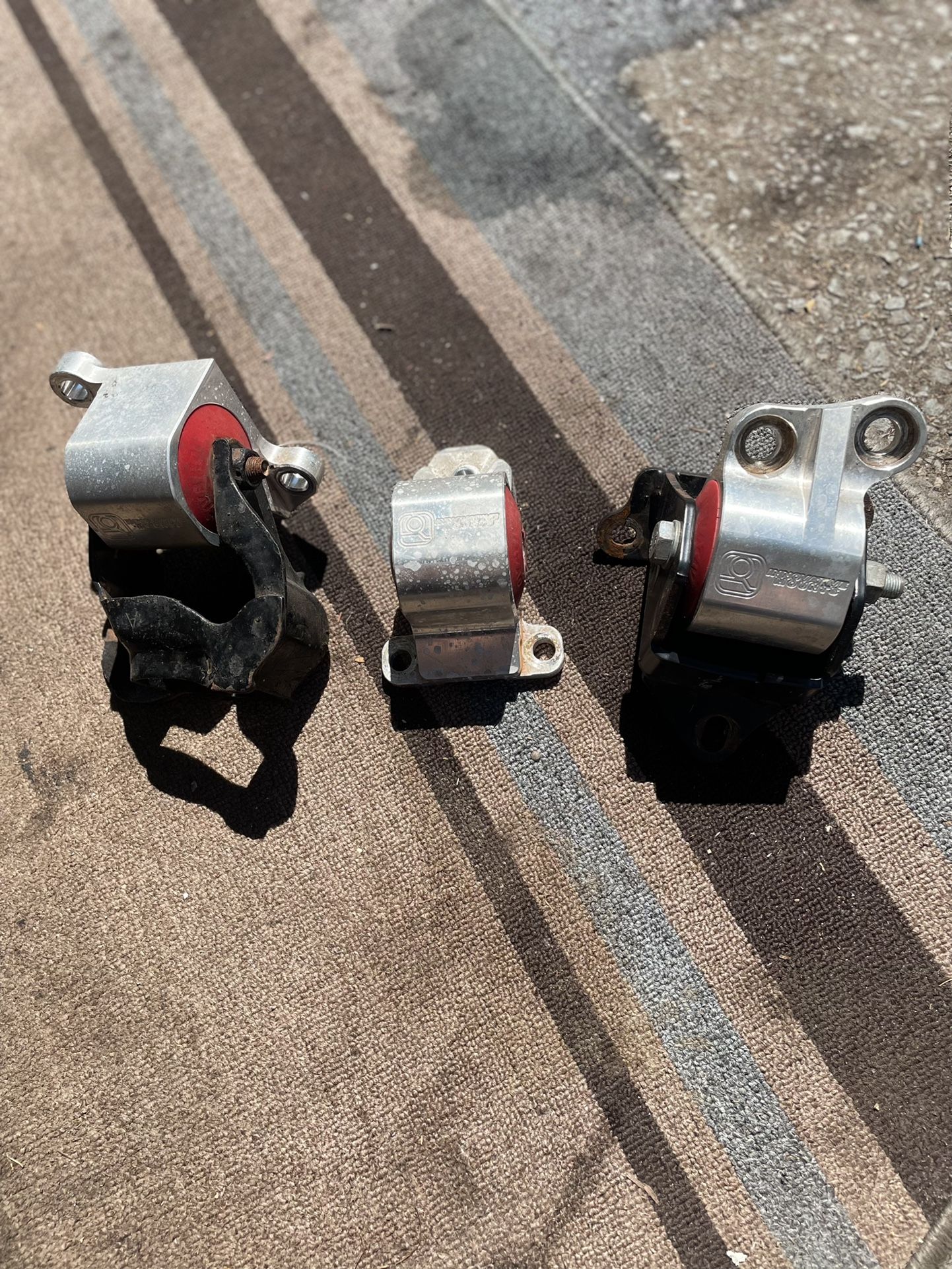 B Series Mounts