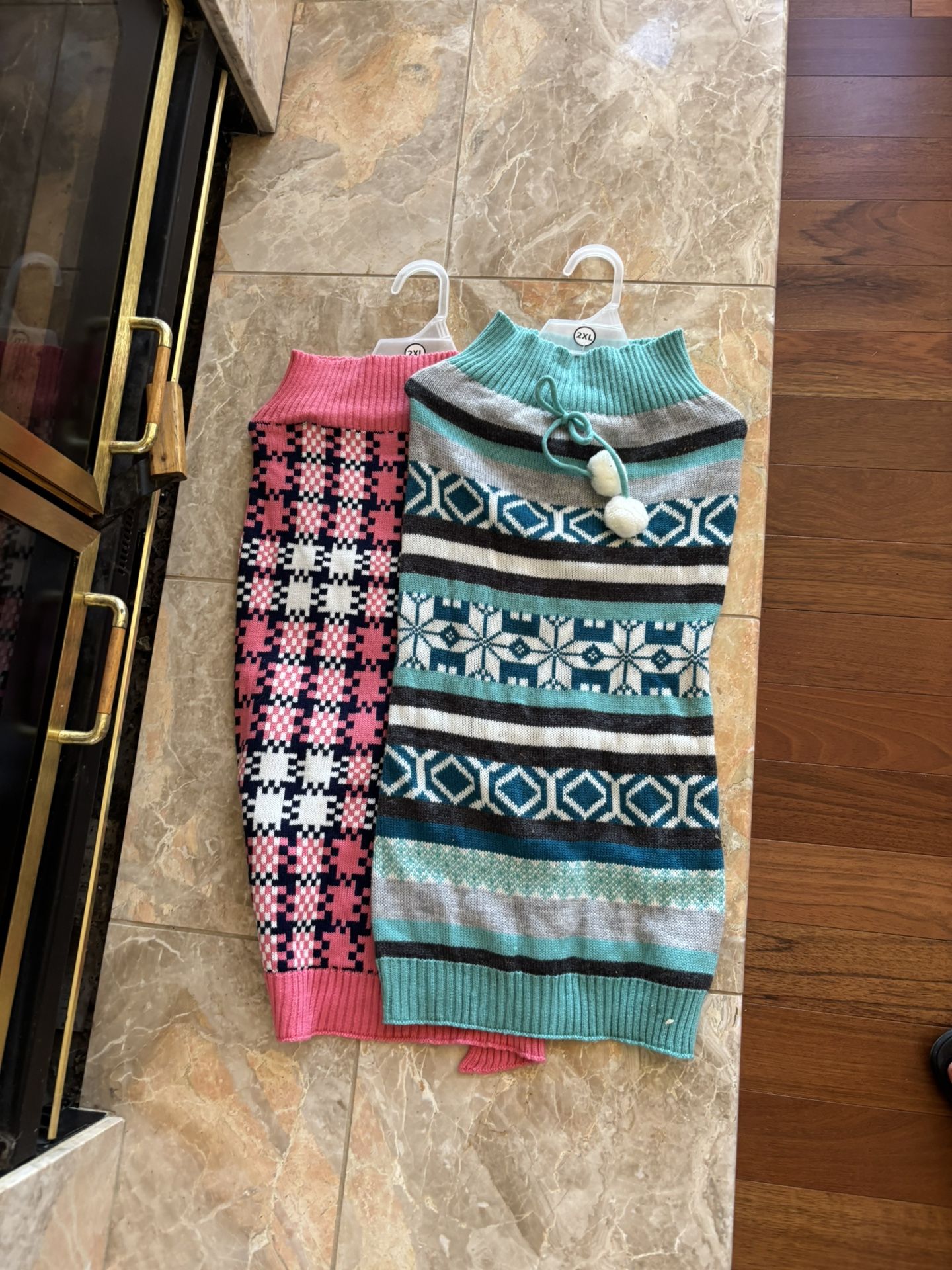 XL Dog sweaters