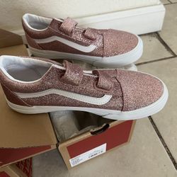 new vans size in the box for girls 