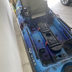 VIBE Kayak