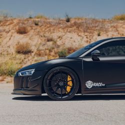 2017-2025 Audi R8 21” Wheels And Tires