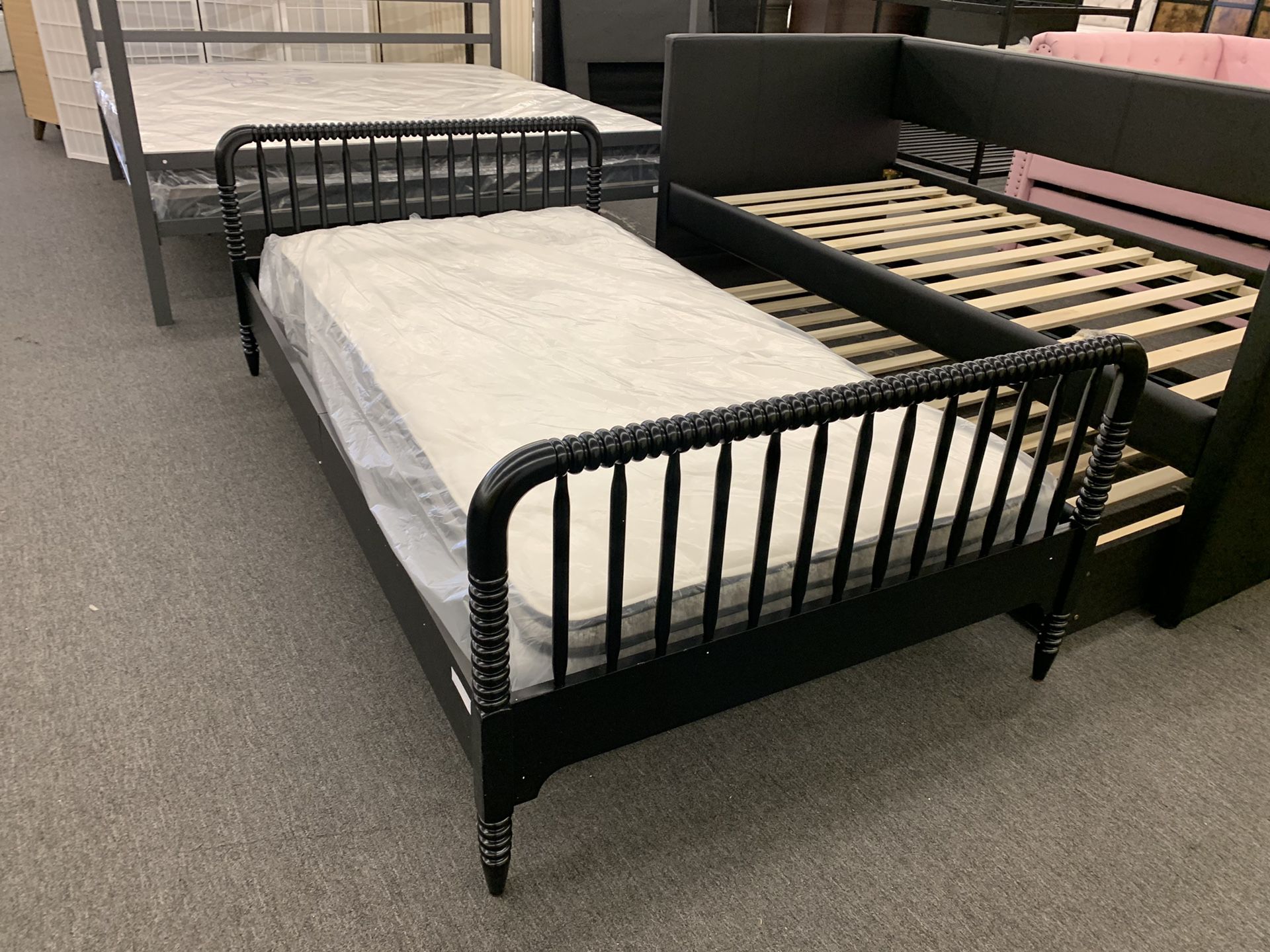 Little Seeds Rowan Valley Linden Twin-Size Bed Brand Nameby Little Seeds Bed Frame $125 With *ttress $200 Jm