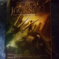 "Percy Jackson" - The Complete Series (Lot of 5 Books).
