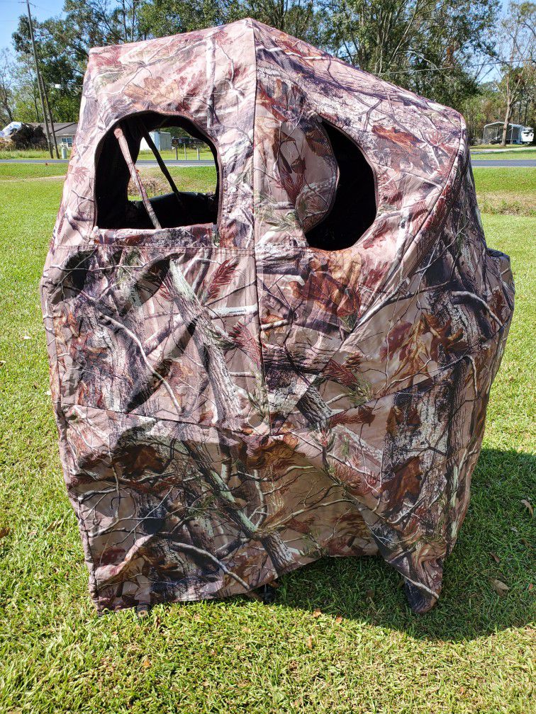 Realtree One Person Foldable Hunting Blind